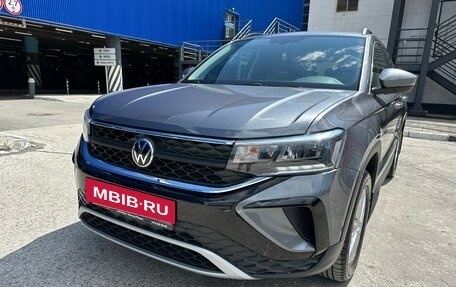 Volkswagen Taos, 2021 год, 3 000 000 рублей, 2 фотография