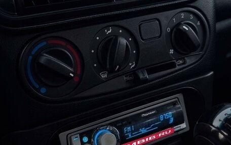 Chevrolet Niva I рестайлинг, 2013 год, 545 000 рублей, 16 фотография