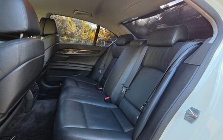 BMW 7 серия, 2009 год, 1 900 000 рублей, 16 фотография