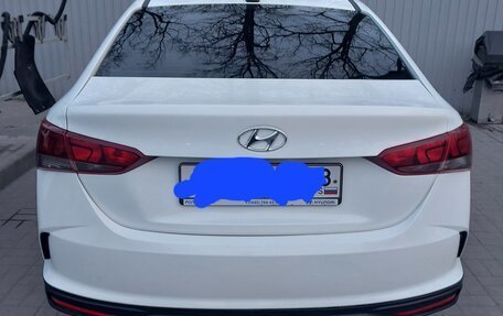 Hyundai Solaris II рестайлинг, 2020 год, 880 000 рублей, 4 фотография