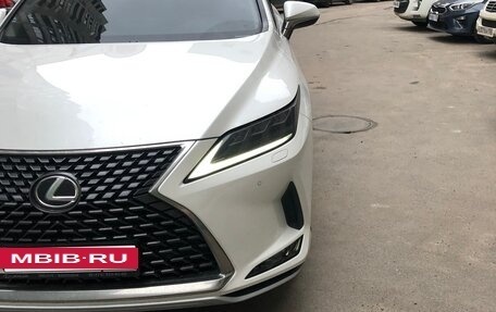 Lexus RX IV рестайлинг, 2020 год, 4 900 000 рублей, 3 фотография