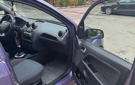 Ford Fiesta, 2006 год, 357 000 рублей, 11 фотография