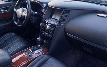 Infiniti FX II, 2013 год, 2 020 000 рублей, 11 фотография