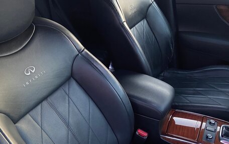 Infiniti FX II, 2013 год, 2 020 000 рублей, 12 фотография