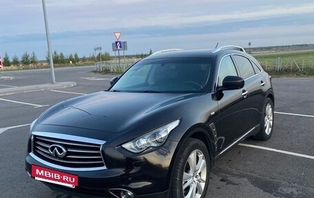 Infiniti FX II, 2013 год, 2 020 000 рублей, 2 фотография