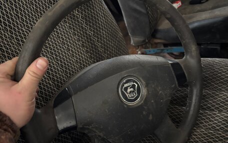 ЛуАЗ 3151, 2001 год, 149 999 рублей, 8 фотография