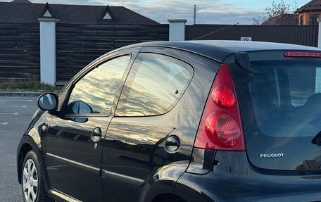 Peugeot 107 I рестайлинг, 2011 год, 490 000 рублей, 3 фотография