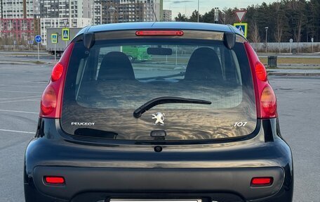 Peugeot 107 I рестайлинг, 2011 год, 490 000 рублей, 6 фотография