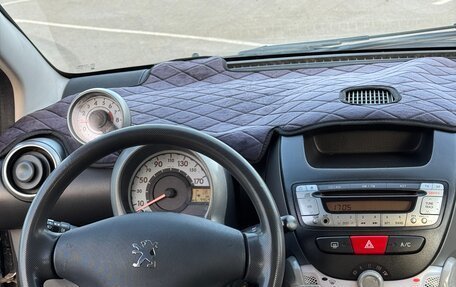 Peugeot 107 I рестайлинг, 2011 год, 490 000 рублей, 7 фотография