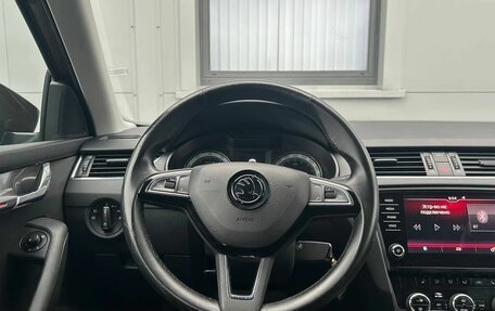 Skoda Octavia, 2018 год, 1 910 000 рублей, 15 фотография