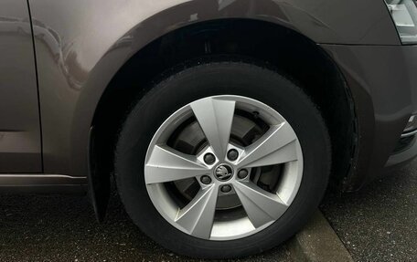 Skoda Octavia, 2018 год, 1 910 000 рублей, 20 фотография