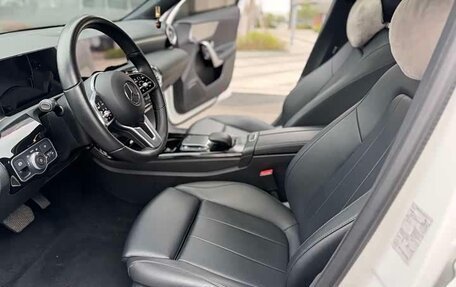 Mercedes-Benz A-Класс, 2023 год, 2 217 000 рублей, 7 фотография