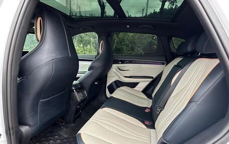 BYD Song, 2022 год, 3 300 000 рублей, 9 фотография