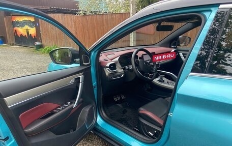 Geely Coolray I, 2023 год, 1 820 000 рублей, 8 фотография