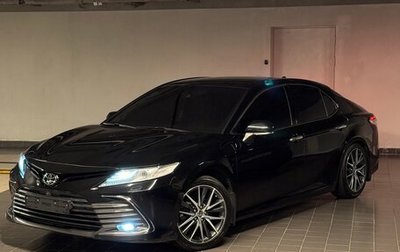 Toyota Camry, 2021 год, 3 150 000 рублей, 1 фотография