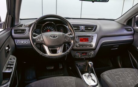 KIA Rio III рестайлинг, 2012 год, 930 000 рублей, 6 фотография