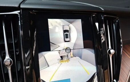 Volvo XC60 II, 2024 год, 5 490 000 рублей, 10 фотография