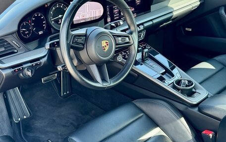 Porsche 911, 2020 год, 14 400 000 рублей, 8 фотография