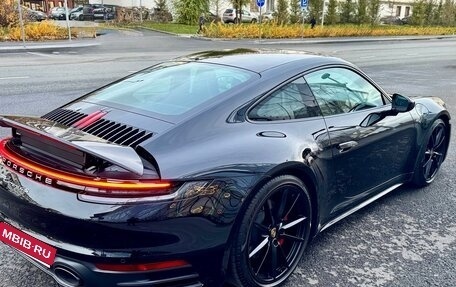 Porsche 911, 2020 год, 14 400 000 рублей, 4 фотография