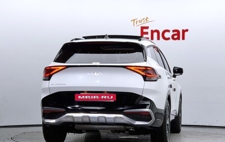 KIA Sportage IV рестайлинг, 2021 год, 2 300 000 рублей, 5 фотография