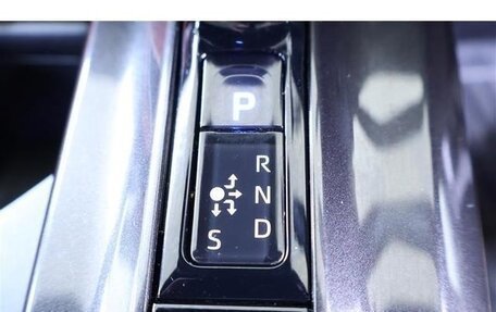 Toyota Crown, 2024 год, 4 540 000 рублей, 12 фотография