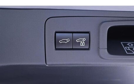 Toyota Crown, 2024 год, 4 540 000 рублей, 32 фотография