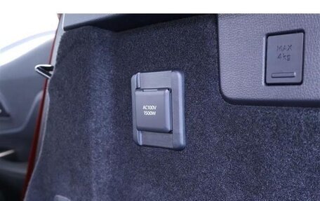 Toyota Crown, 2024 год, 4 540 000 рублей, 30 фотография