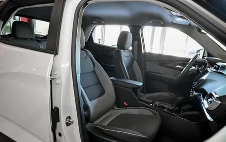 Chevrolet TrailBlazer, 2022 год, 1 900 000 рублей, 15 фотография