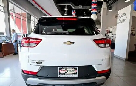 Chevrolet TrailBlazer, 2022 год, 1 900 000 рублей, 6 фотография