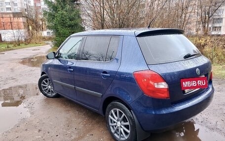 Skoda Fabia II, 2008 год, 400 000 рублей, 3 фотография
