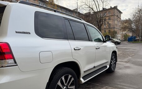 Toyota Land Cruiser 200, 2018 год, 7 200 000 рублей, 9 фотография