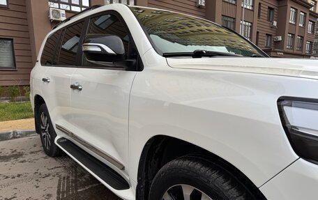 Toyota Land Cruiser 200, 2018 год, 7 200 000 рублей, 11 фотография