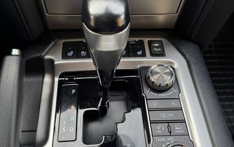 Toyota Land Cruiser 200, 2018 год, 7 200 000 рублей, 29 фотография