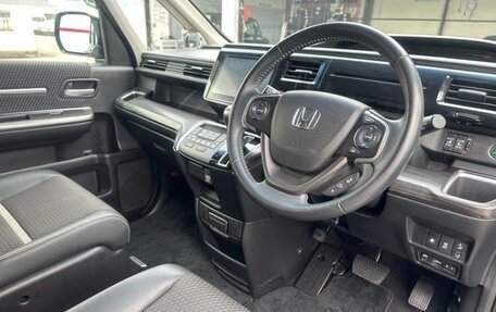 Honda Stepwgn IV, 2016 год, 1 134 555 рублей, 13 фотография