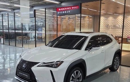 Lexus UX I, 2021 год, 2 145 000 рублей, 1 фотография