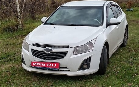 Chevrolet Cruze II, 2014 год, 800 000 рублей, 1 фотография
