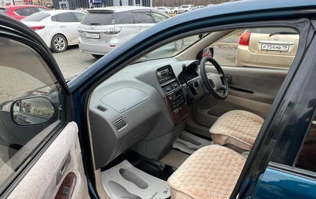 Toyota Gaia, 1998 год, 599 999 рублей, 10 фотография