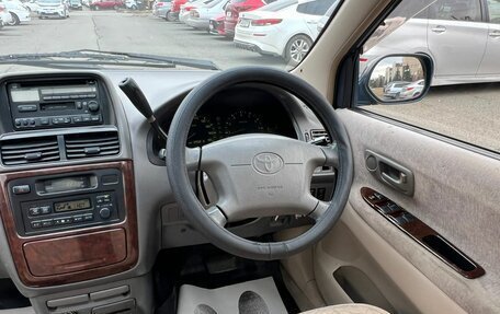 Toyota Gaia, 1998 год, 599 999 рублей, 19 фотография