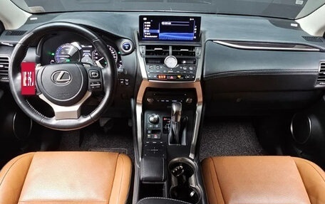 Lexus NX I, 2021 год, 3 145 000 рублей, 6 фотография