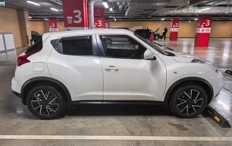 Nissan Juke II, 2011 год, 810 000 рублей, 3 фотография