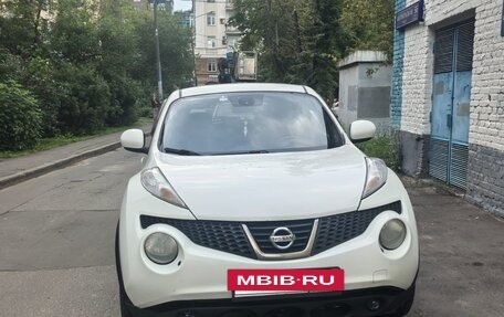 Nissan Juke II, 2011 год, 810 000 рублей, 16 фотография