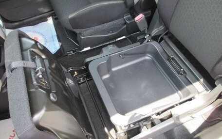 Suzuki Xbee I, 2022 год, 1 500 000 рублей, 28 фотография