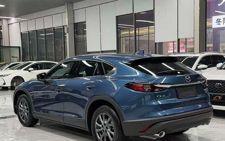 Mazda CX-4, 2021 год, 2 650 000 рублей, 6 фотография