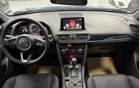 Mazda CX-4, 2021 год, 2 650 000 рублей, 11 фотография