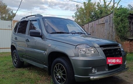 Chevrolet Niva I рестайлинг, 2012 год, 600 000 рублей, 4 фотография
