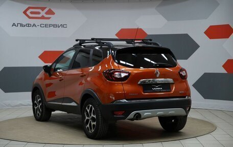 Renault Kaptur I рестайлинг, 2017 год, 1 150 000 рублей, 7 фотография