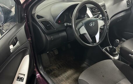 Hyundai Solaris II рестайлинг, 2012 год, 502 000 рублей, 5 фотография