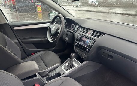 Skoda Octavia, 2018 год, 1 545 000 рублей, 8 фотография