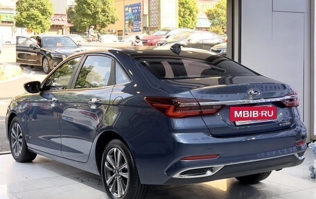 Ford Escort, 2021 год, 1 080 000 рублей, 5 фотография