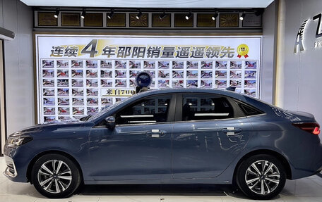 Ford Escort, 2021 год, 1 080 000 рублей, 7 фотография